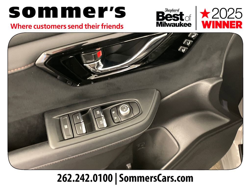 Used 2025 Subaru Forester Touring image 11