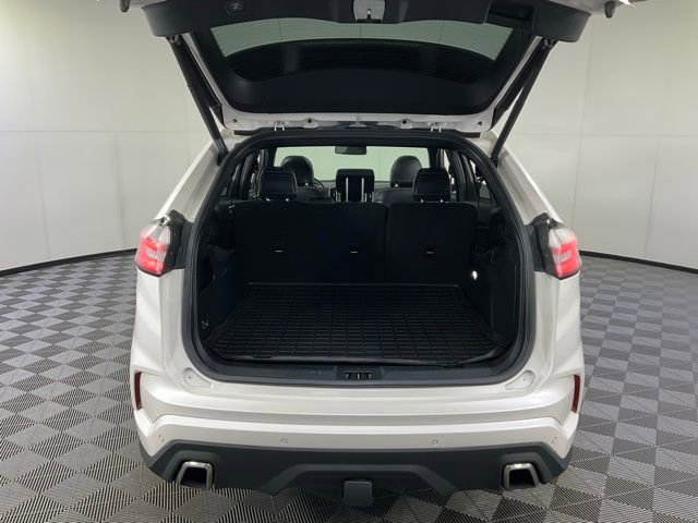 Used 2019 Ford Edge ST w/ Cold Weather Package AWD/4WD image 33