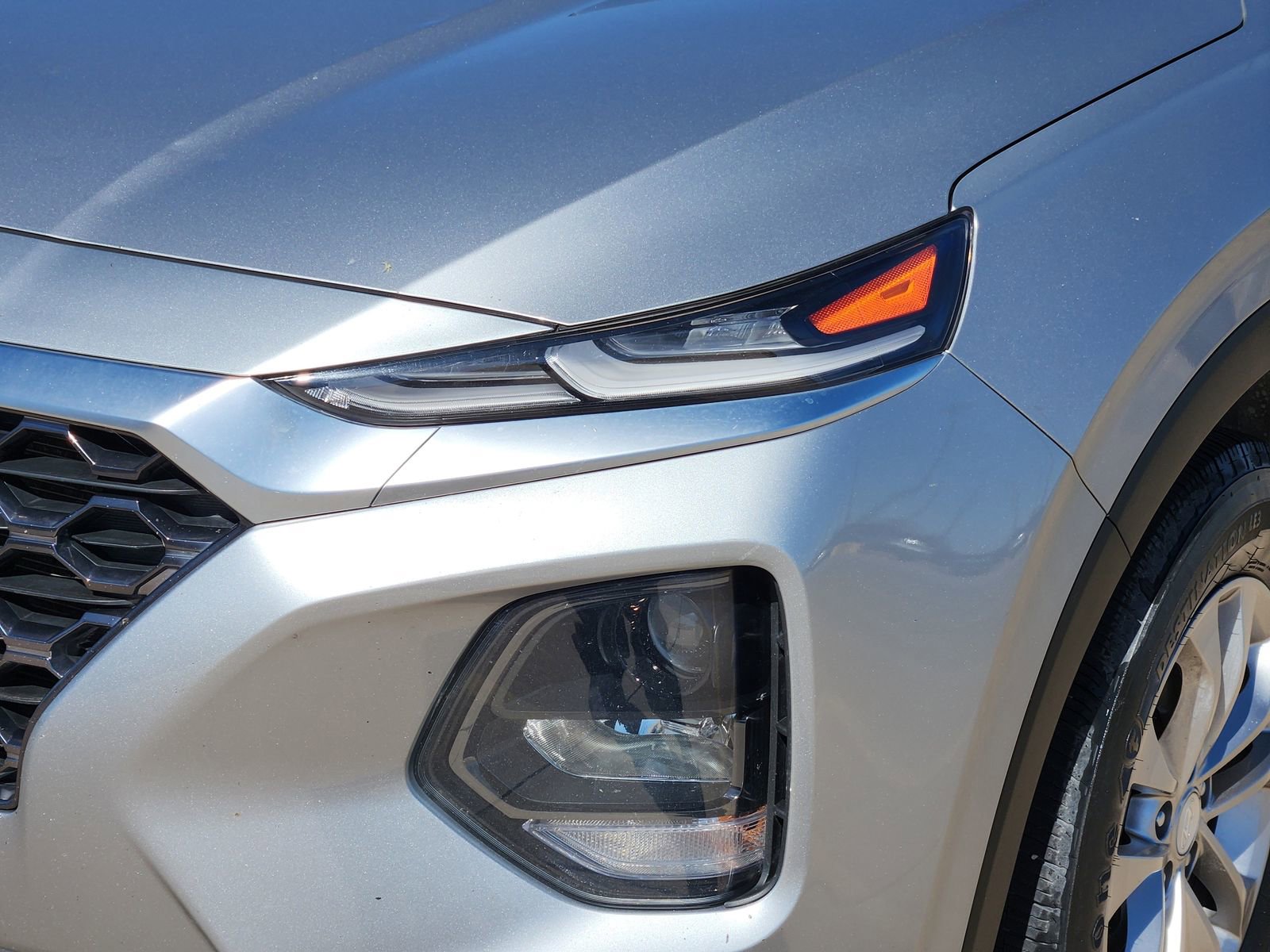 Used 2020 Hyundai Santa Fe SE image 11