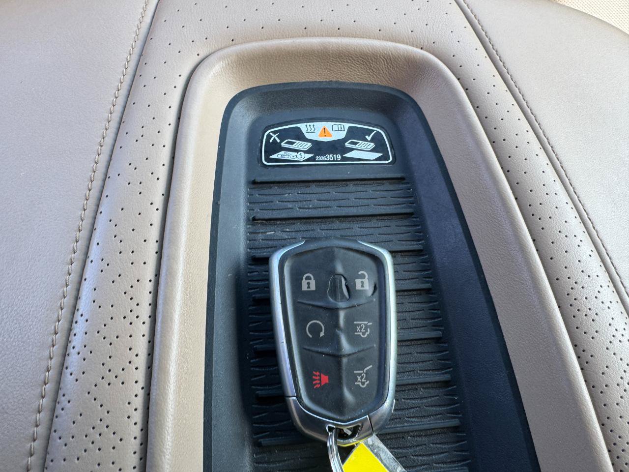 Used 2020 Cadillac Escalade ESV Platinum AWD/4WD image 46