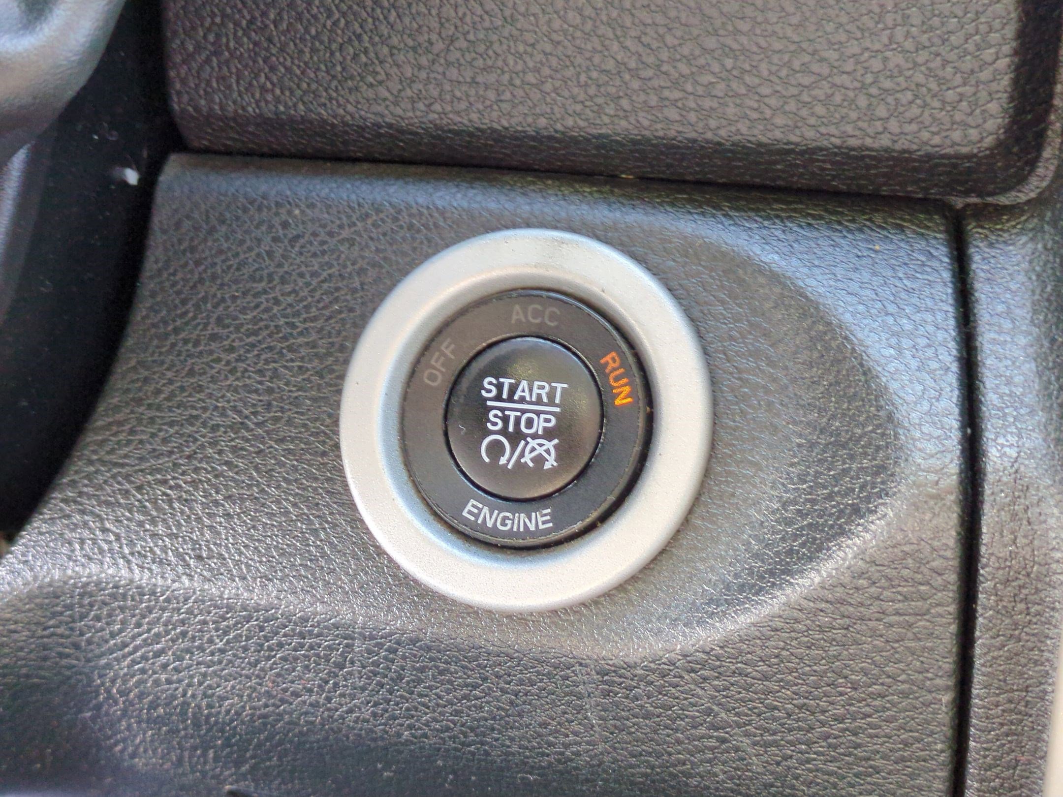 Used 2016 RAM 2500 Laramie w/ Sport Appearance Group image 19