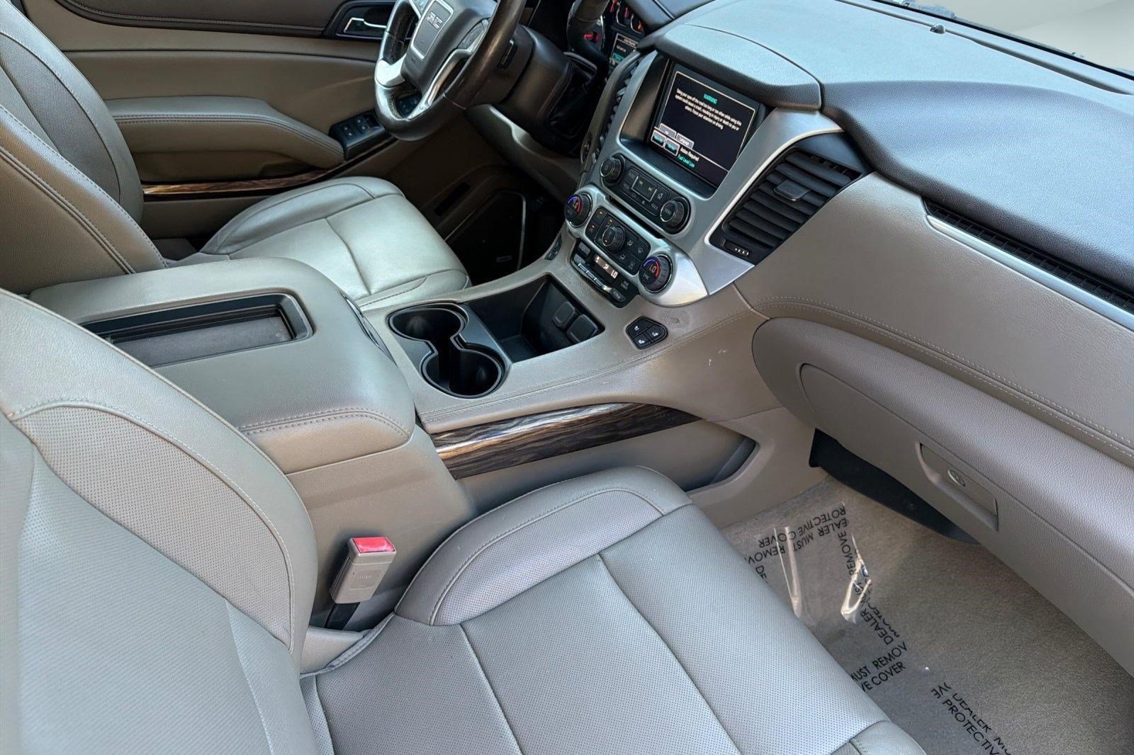 Used 2018 GMC Yukon XL SLT AWD/4WD image 33