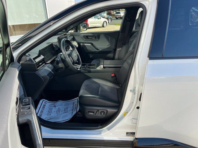Used 2026 Toyota RAV4 XSE w/ Panoramic Sun Roof Package AWD/4WD image 23