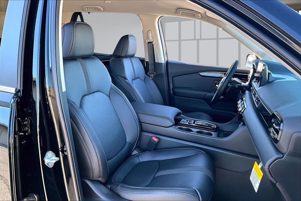 New 2025 Honda Pilot EX-L image 11