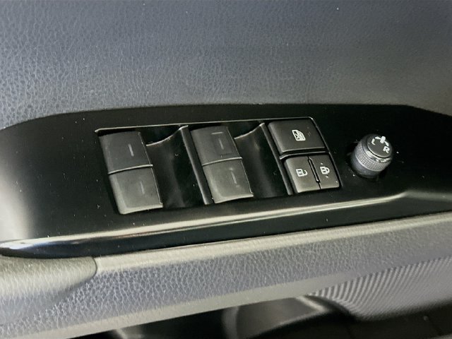 Certified 2025 Toyota Camry SE FWD image 21