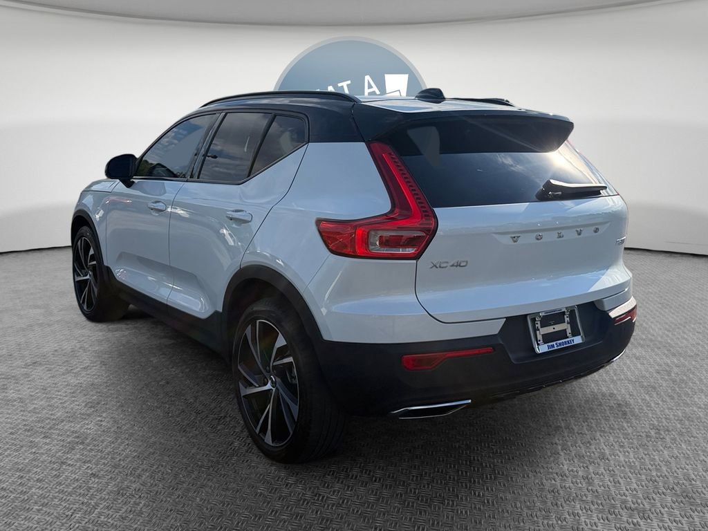 Used 2020 Volvo XC40 T5 R-Design w/ Protection Package Premier AWD/4WD image 6