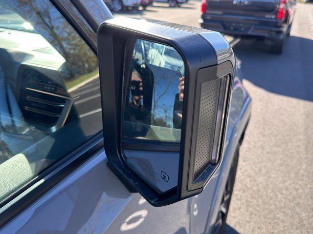 Used 2025 Lexus GX 550 w/ Cold Area Package AWD/4WD image 14