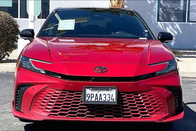 Used 2025 Toyota Camry XSE w/ Premium Plus Package image 2
