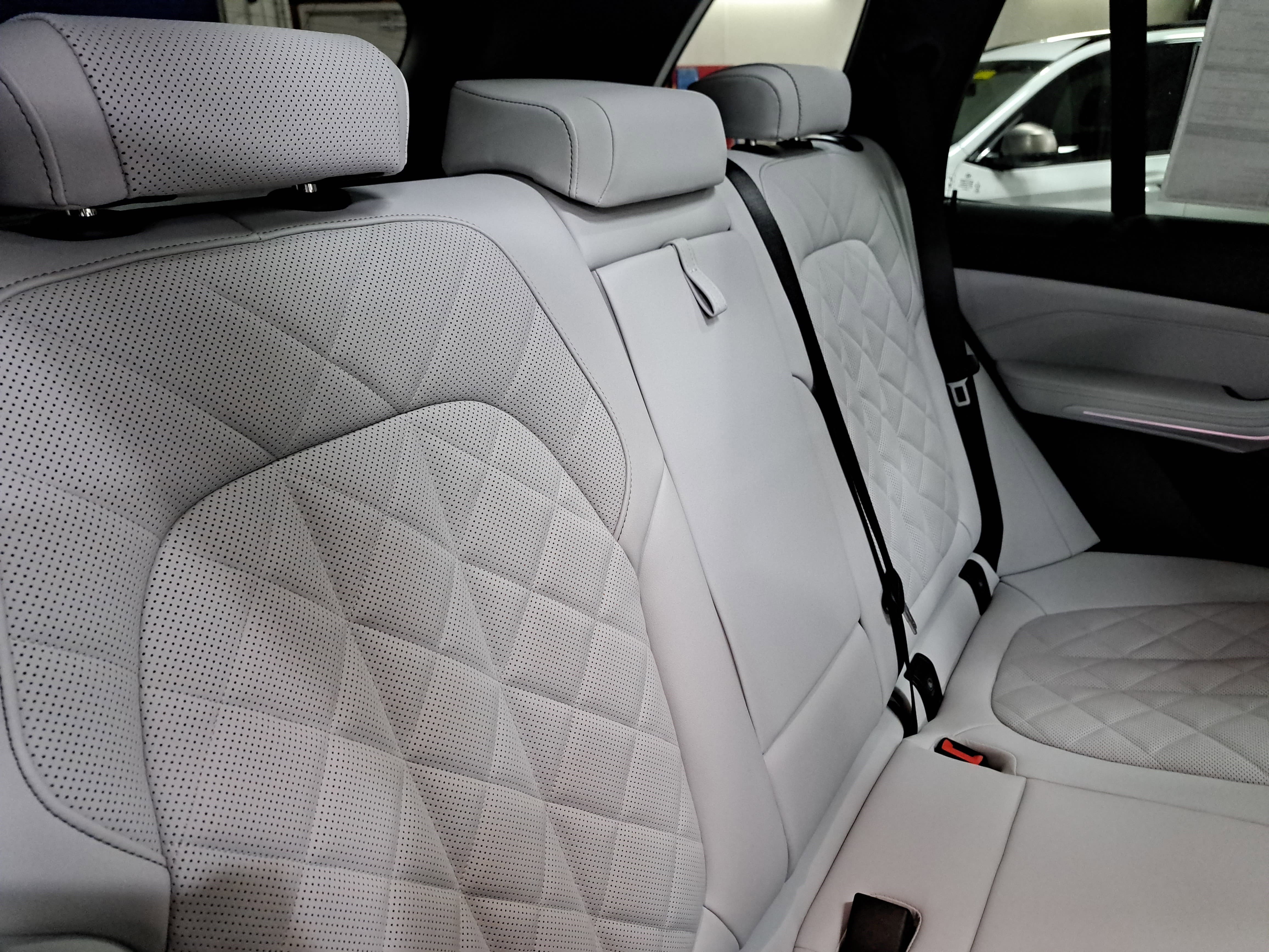 New 2026 BMW X5 xDrive40i w/ M Sport Package image 12