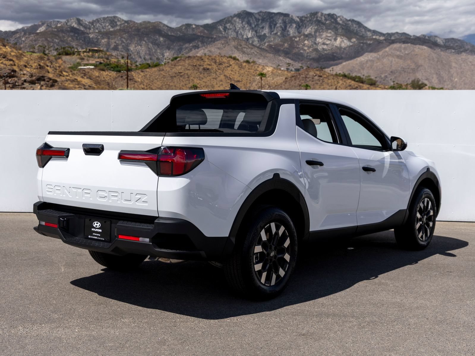 New 2027 Hyundai Santa Cruz SE FWD image 7