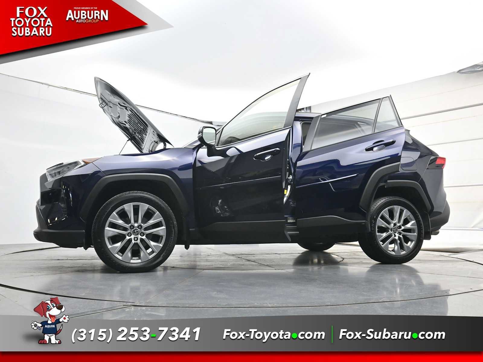 Used 2019 Toyota RAV4 XLE Premium w/ Cold Weather Package AWD/4WD image 35
