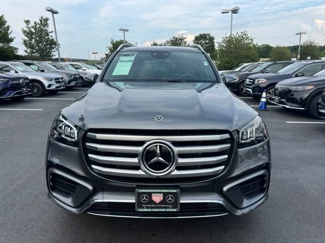 Used 2025 Mercedes-Benz GLS 450 4MATIC image 2