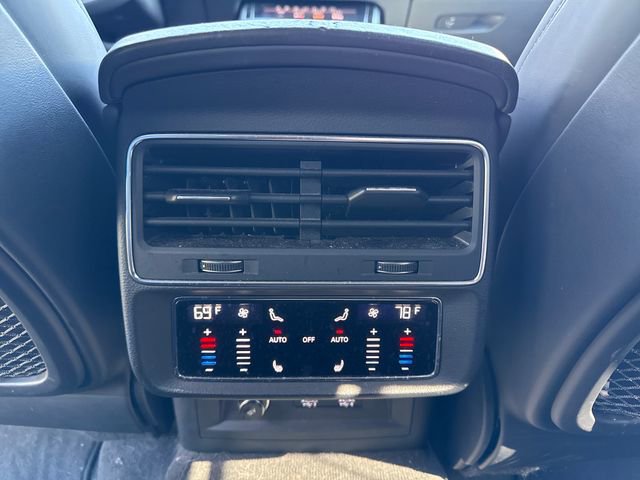Used 2019 Audi Q8 Prestige AWD/4WD image 21