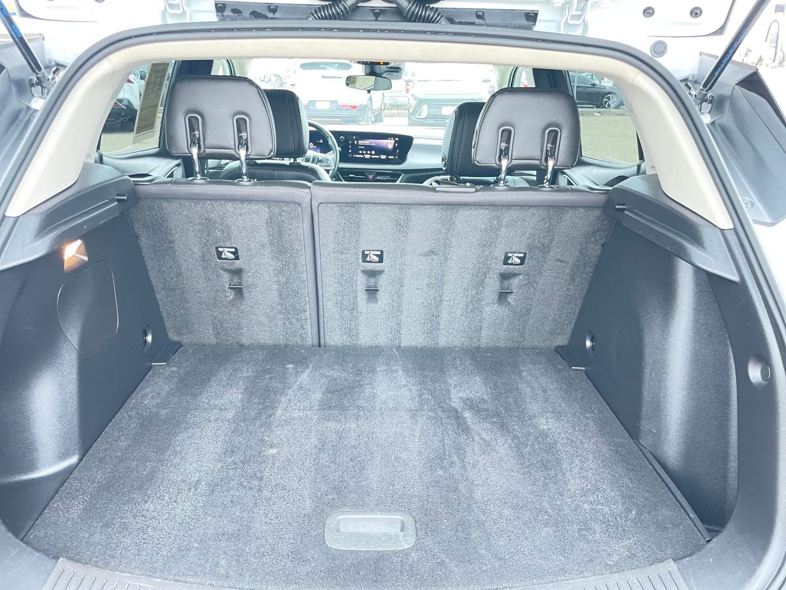 Used 2025 Buick Encore GX Preferred image 31