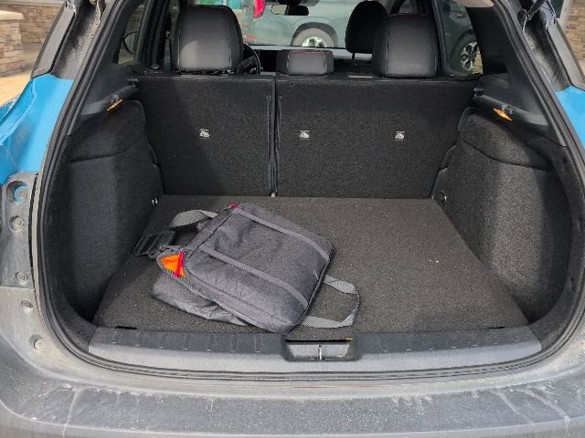 Used 2025 Nissan Kicks SR AWD/4WD image 16