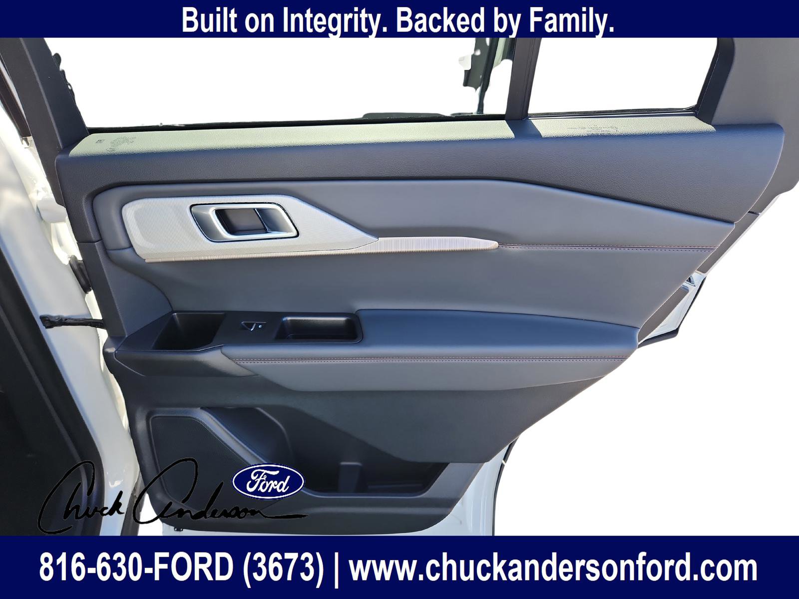 New 2026 Ford Explorer Active AWD/4WD image 30