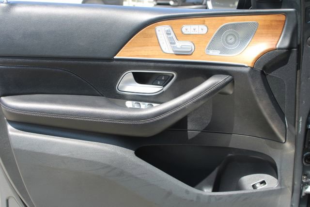 Used 2023 Mercedes-Benz GLE 450 4MATIC w/ AMG Line Exterior image 12