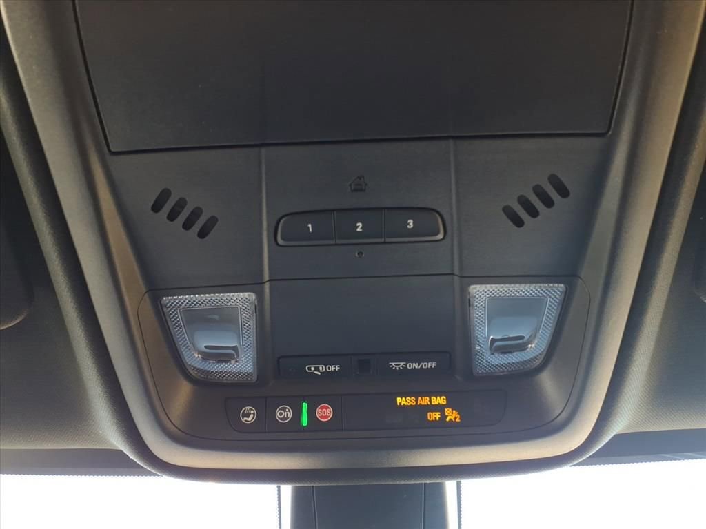 New 2026 Cadillac XT5 Luxury image 21