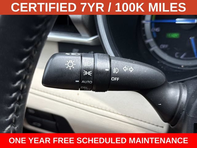 Used 2021 Toyota Highlander XLE AWD/4WD image 27