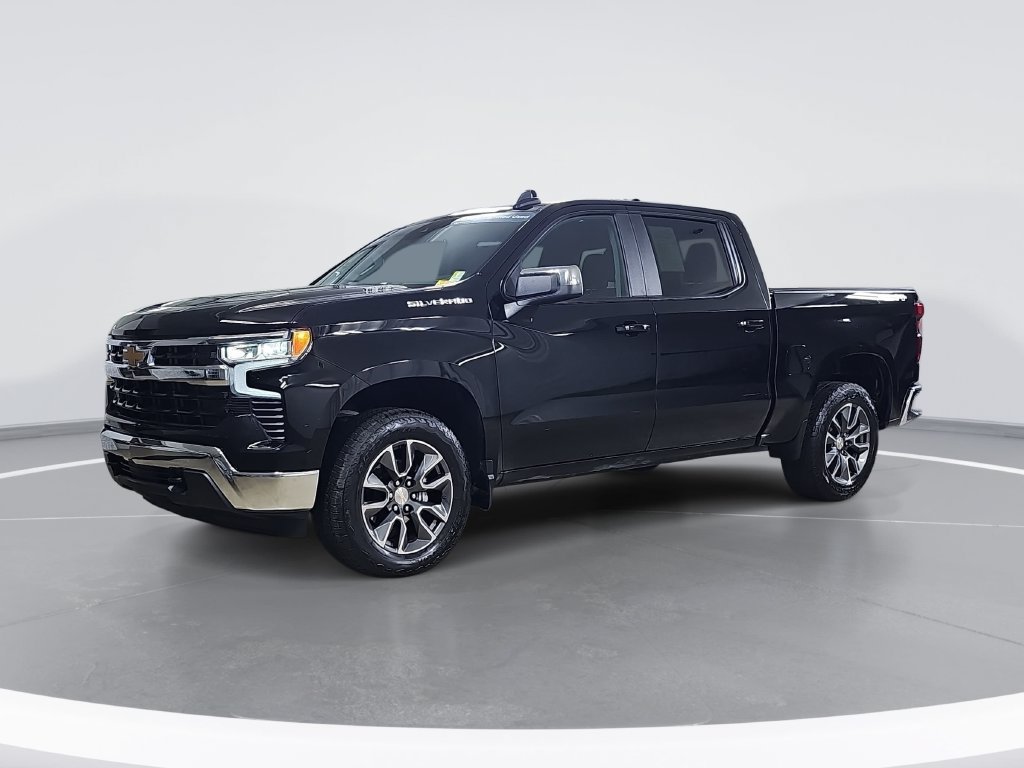 Certified 2024 Chevrolet Silverado 1500 LT AWD/4WD image 9
