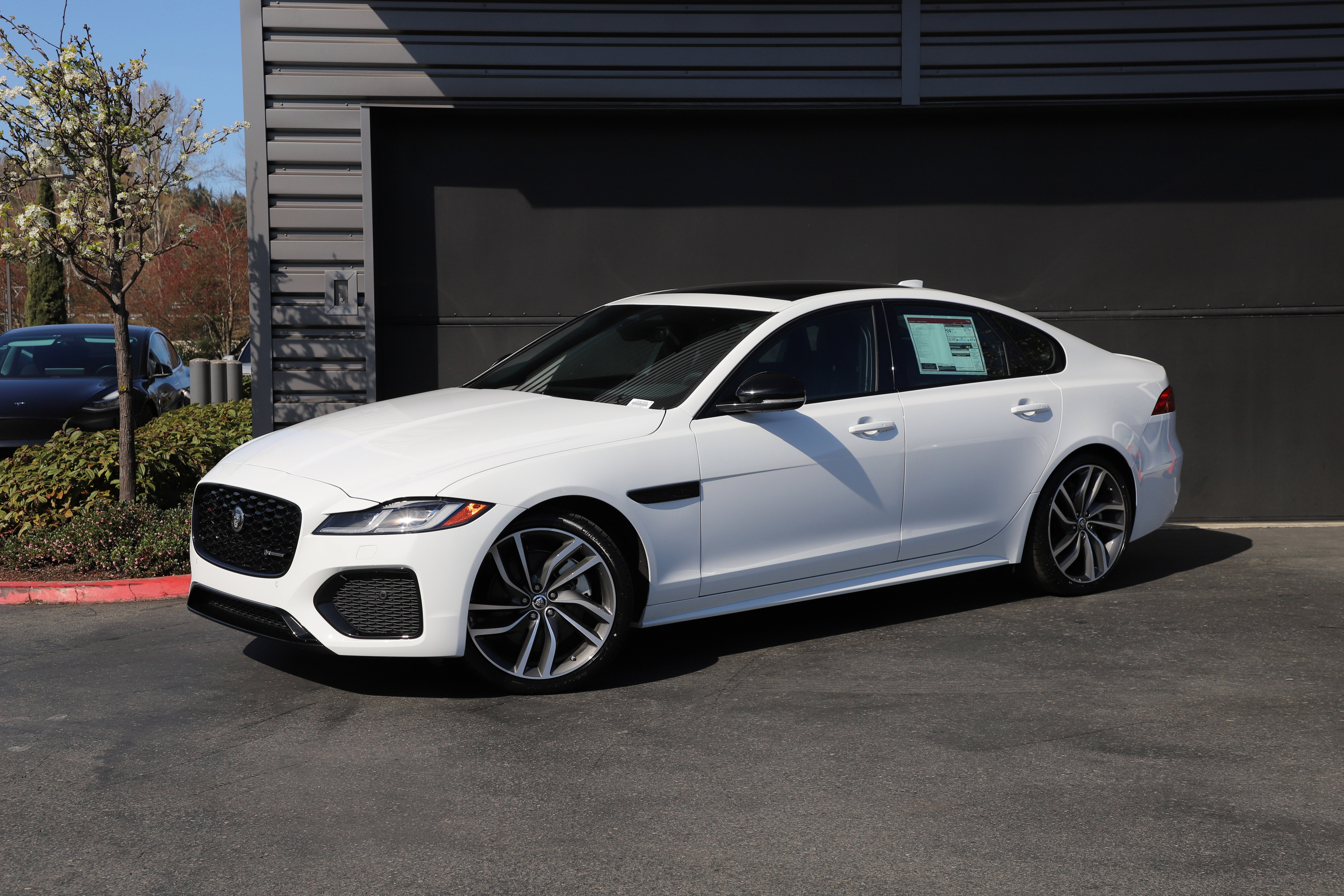 New 2024 Jaguar XF R-Dynamic SE AWD/4WD image 1