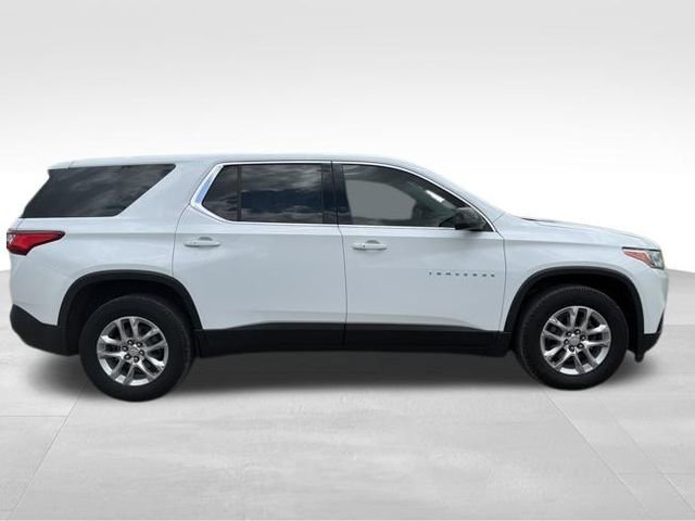 Used 2021 Chevrolet Traverse LS w/ LPO, Floor Liner Package image 8