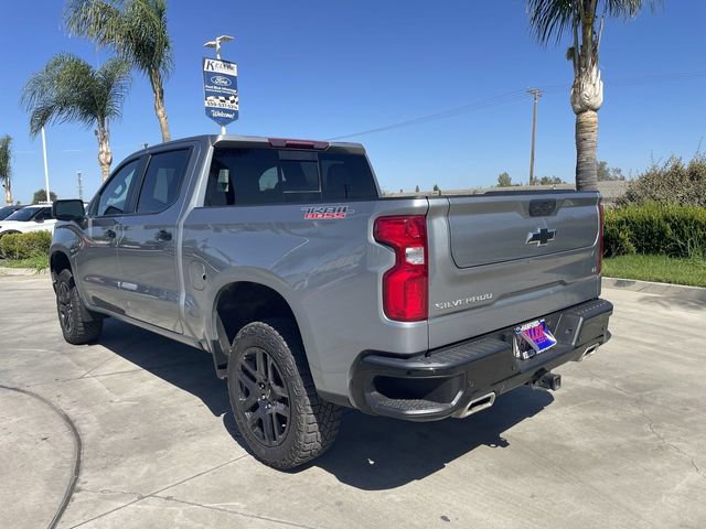 Used 2024 Chevrolet Silverado 1500 LT Trail Boss w/ LT Trail Boss Premium Package AWD/4WD image 6