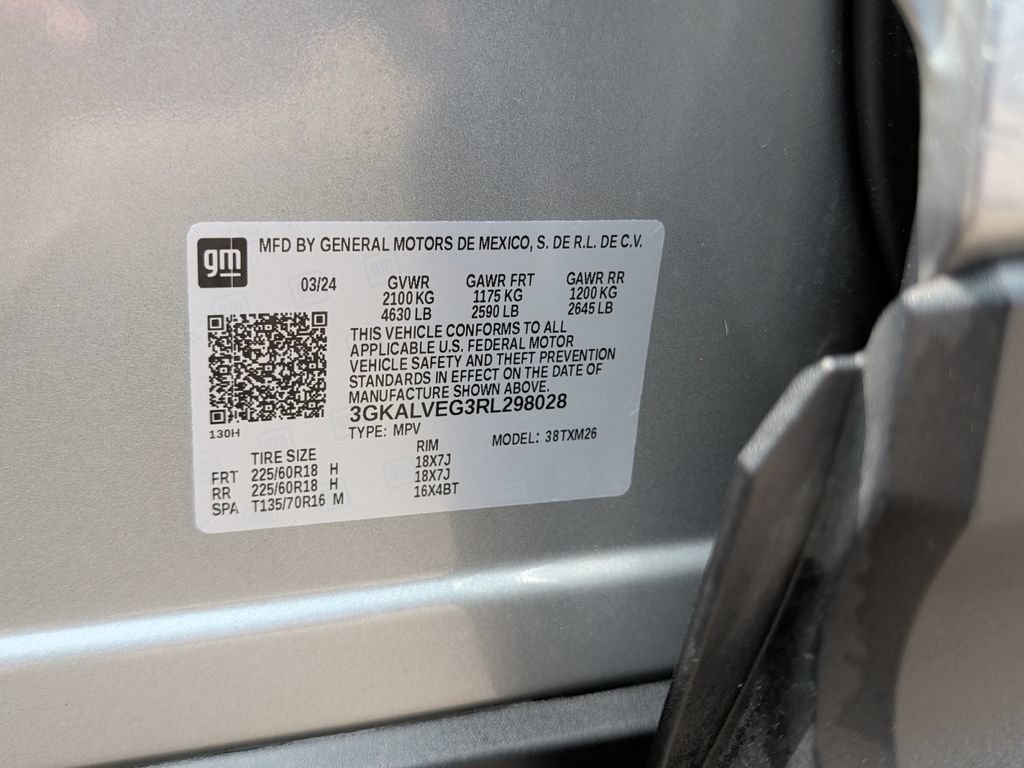 Used 2024 GMC Terrain SLT AWD/4WD image 37