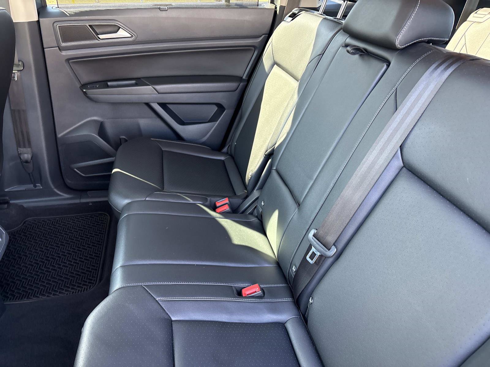 Used 2018 Volkswagen Atlas SE image 29