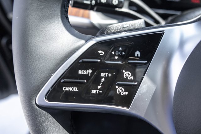 New 2026 Mercedes-Benz GLC 300 4MATIC image 14