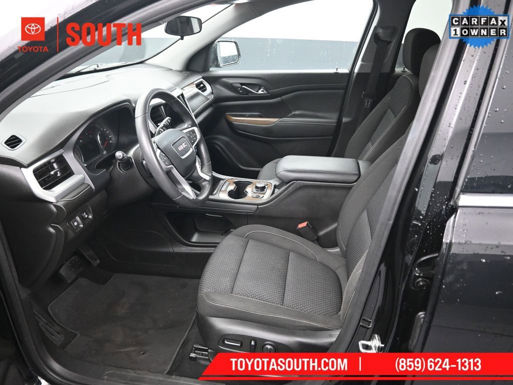 Used 2023 GMC Acadia SLE w/ Driver Convenience Package image 9