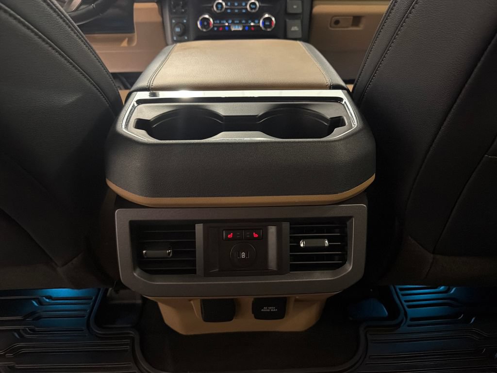 Used 2023 Ford F250 Lariat w/ Lariat Ultimate Package AWD/4WD image 16