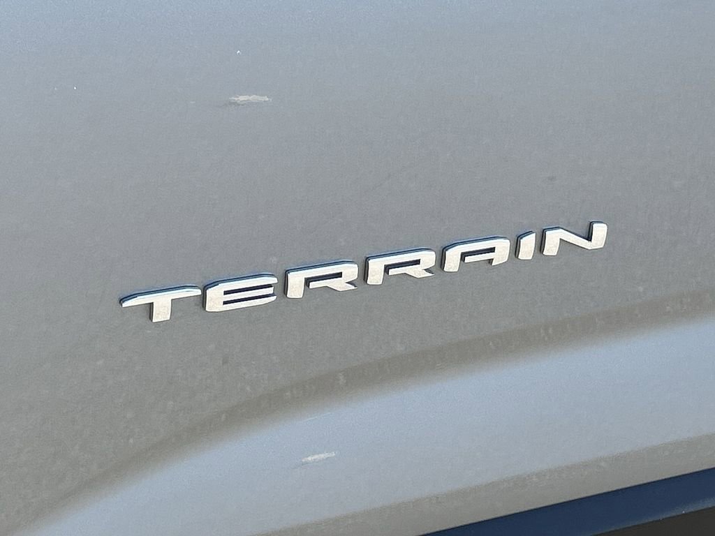 Used 2025 GMC Terrain Elevation image 32