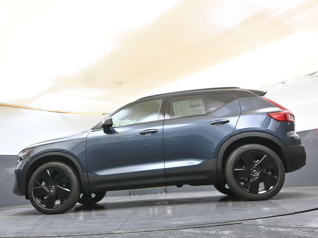 New 2026 Volvo XC40 B5 Ultra w/ Climate Package AWD/4WD image 36