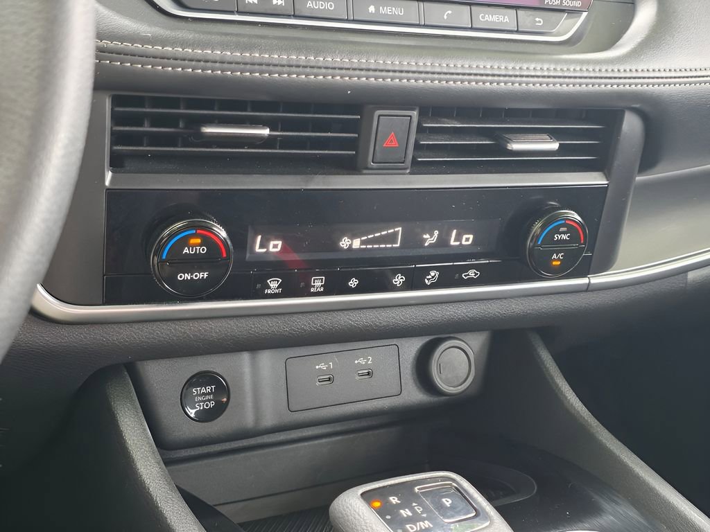 Used 2024 Nissan Rogue SV AWD/4WD image 24