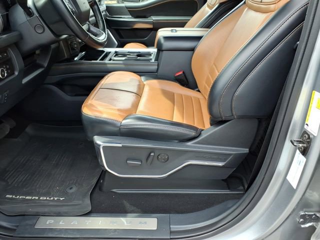 Used 2024 Ford F450 Platinum w/ FX4 Off-Road Package AWD/4WD image 17