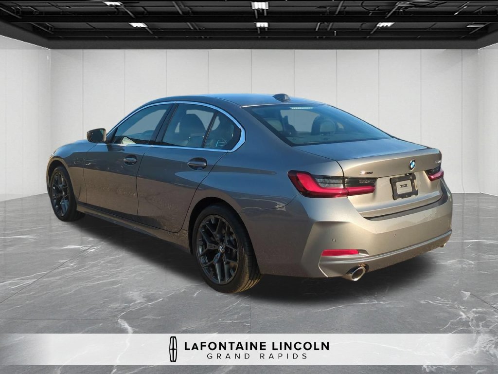Used 2026 BMW 330i xDrive Sedan AWD/4WD image 3