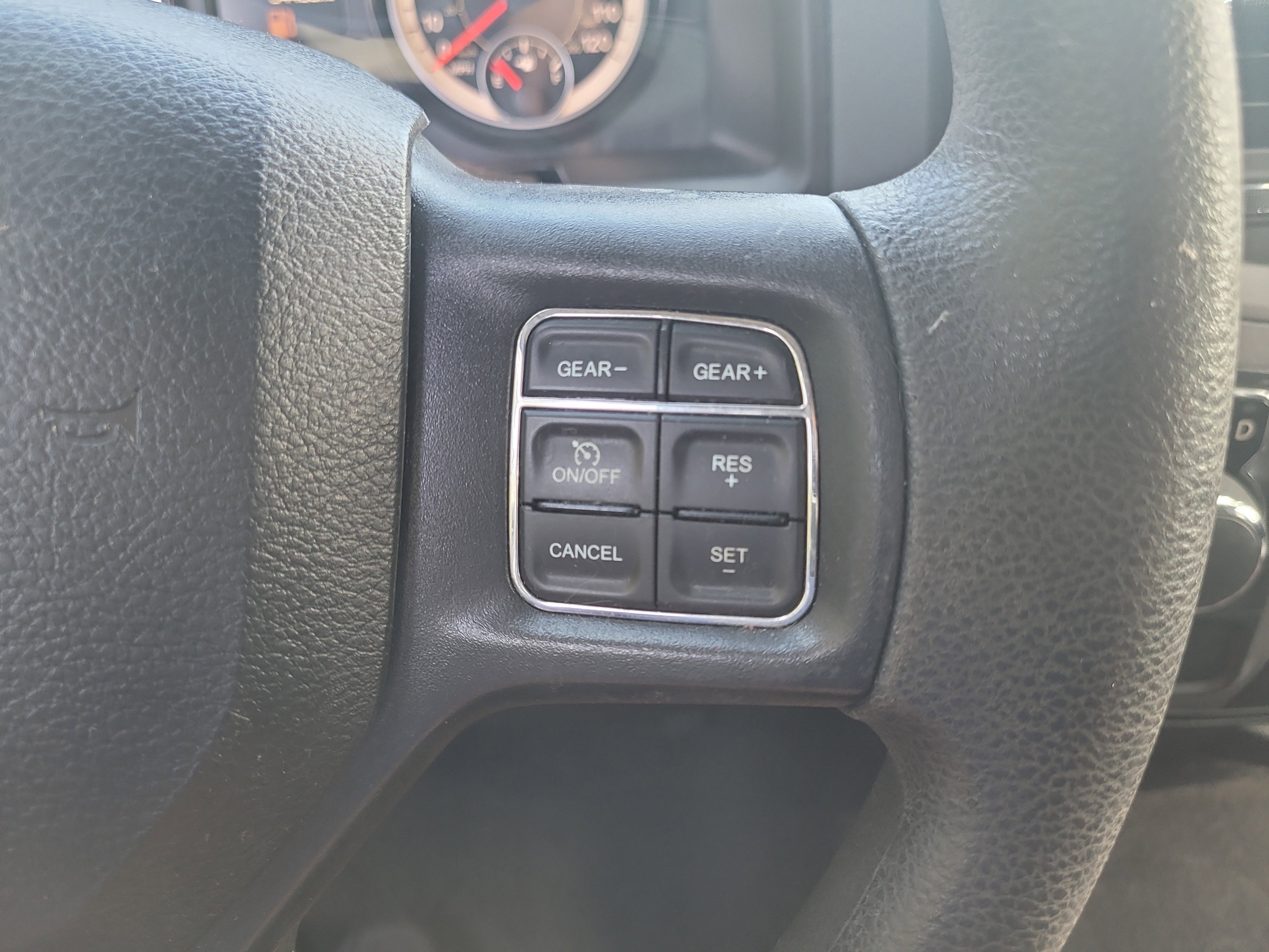 Used 2018 RAM 1500 Express w/ Express Value Package image 28