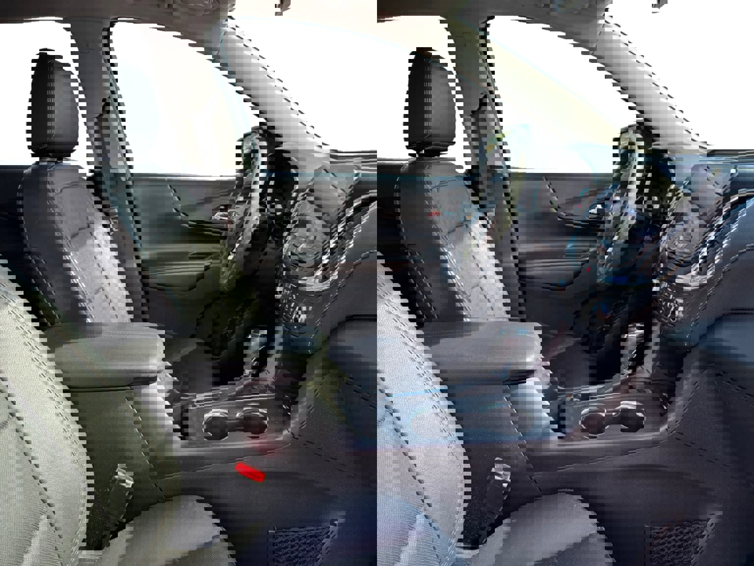 Used 2018 Chevrolet Equinox Premier image 17