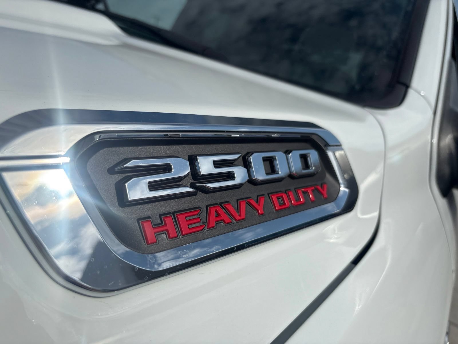 Used 2024 RAM 2500 Big Horn w/ Off Road Package AWD/4WD image 4