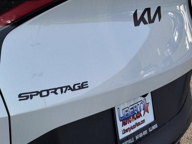 Used 2025 Kia Sportage X-Line AWD/4WD image 22