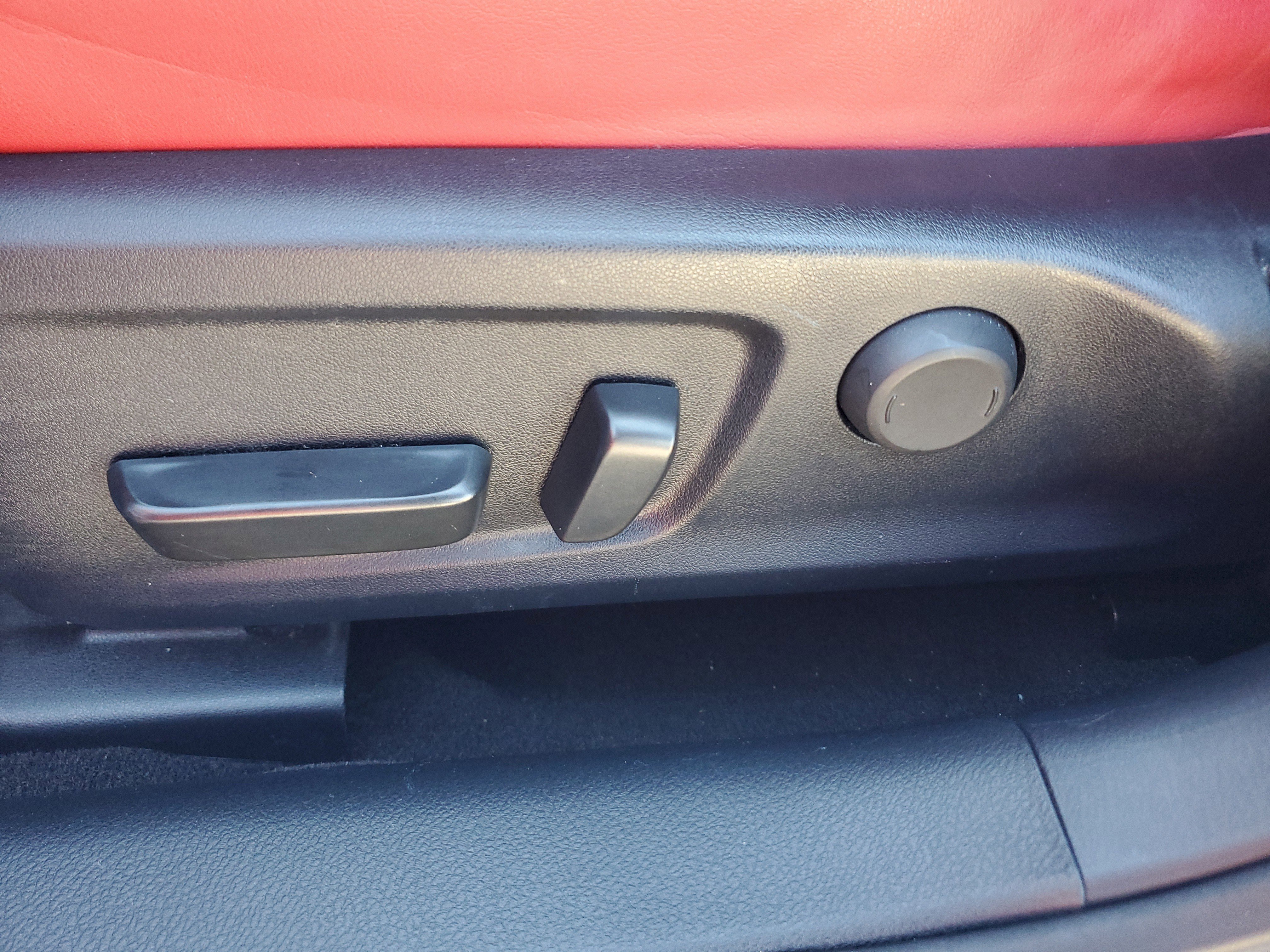 Used 2021 Lexus IS 350 F Sport image 12