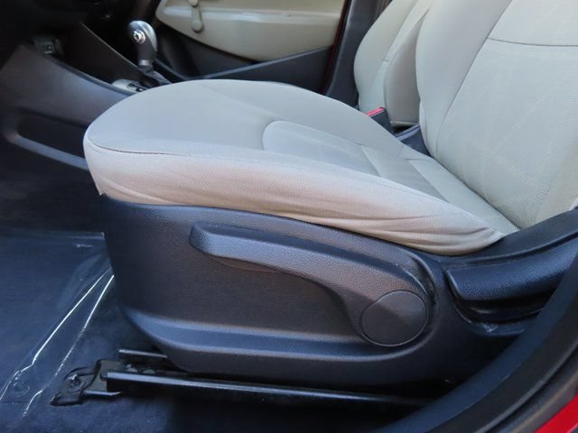 Used 2014 Kia Rio LX FWD image 16