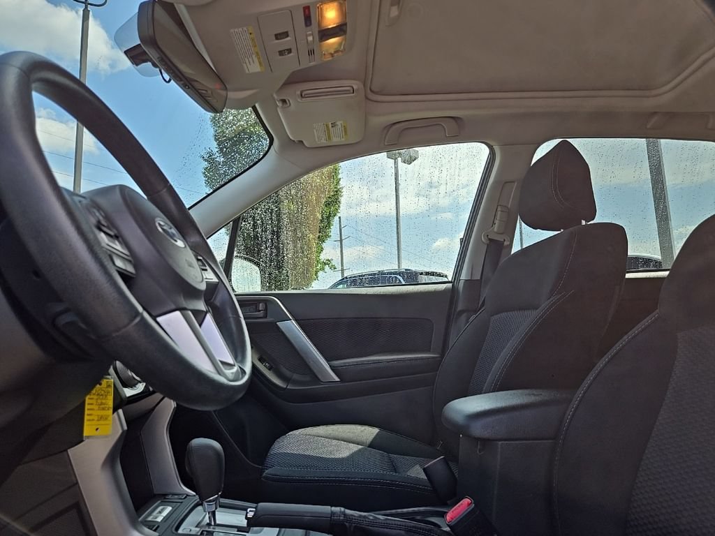 Used 2018 Subaru Forester 2.5i Premium AWD/4WD image 32