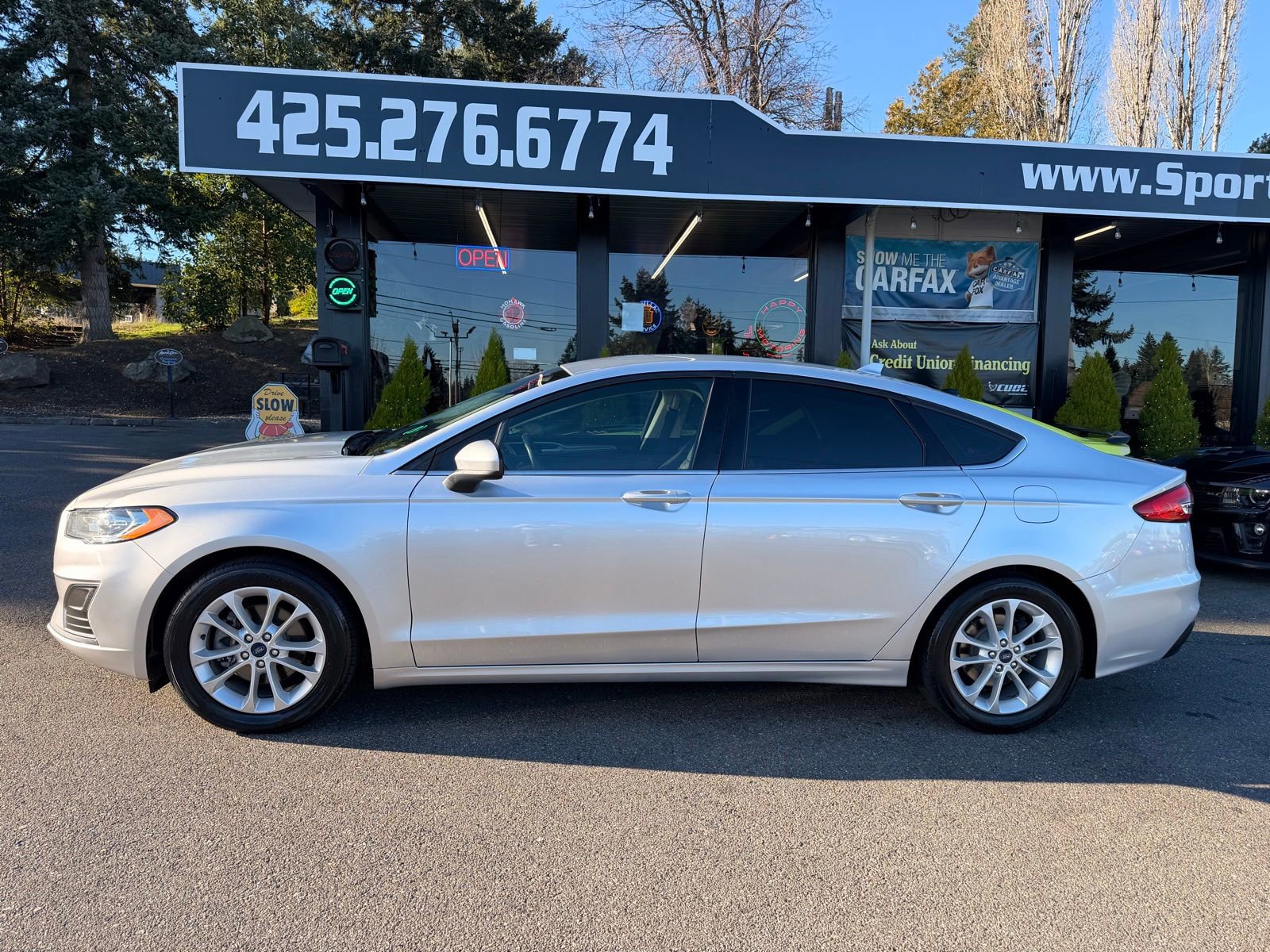 Used 2019 Ford Fusion SE image 14