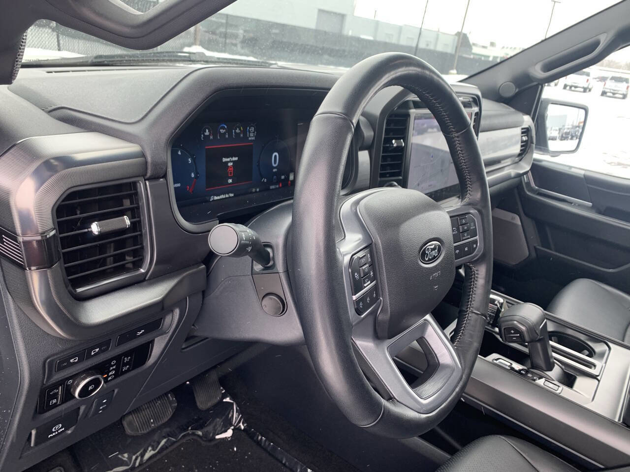 Used 2024 Ford F150 Lariat image 13