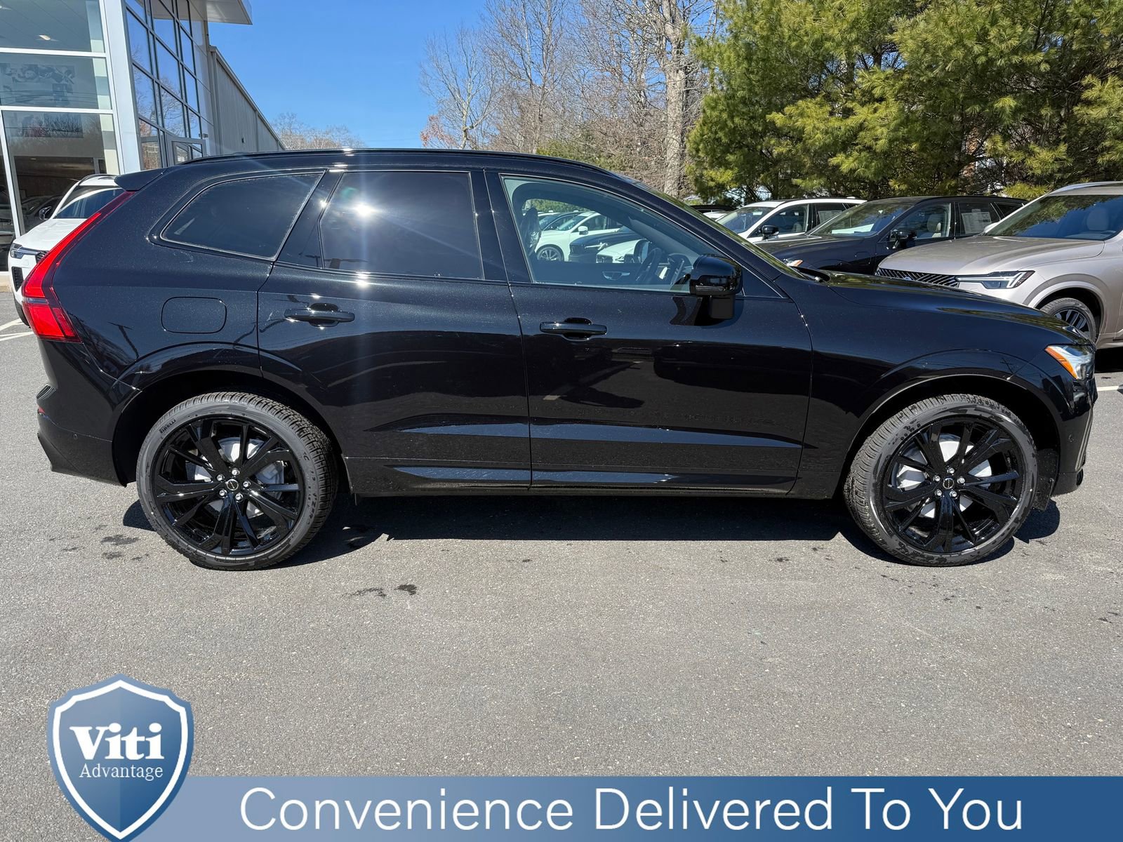 New 2026 Volvo XC60 B5 Ultra w/ Protection Package Premier image 9