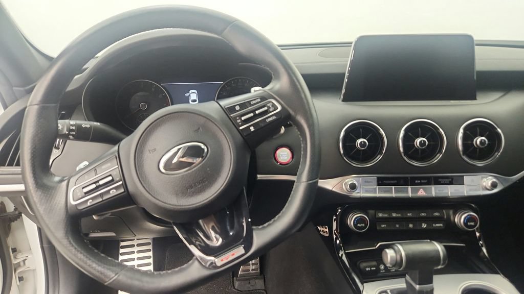 Used 2021 Kia Stinger GT1 image 14