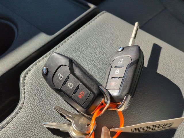 New 2026 Ford F250 XL w/ XL Chrome Package image 30