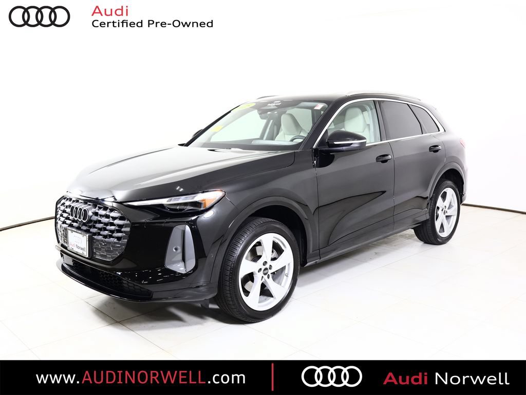 Certified 2025 Audi Q5 Premium AWD/4WD image 12